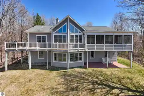 Private Leelanau County Retreat