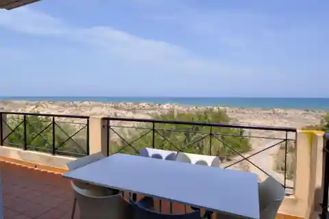 First Floor Apartment in a Beachfront Residential Complex