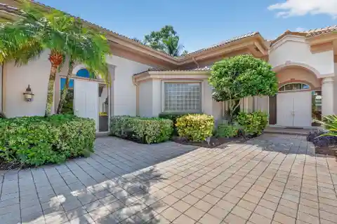 Sprawling Custom Ranch in Bear Lakes Estates