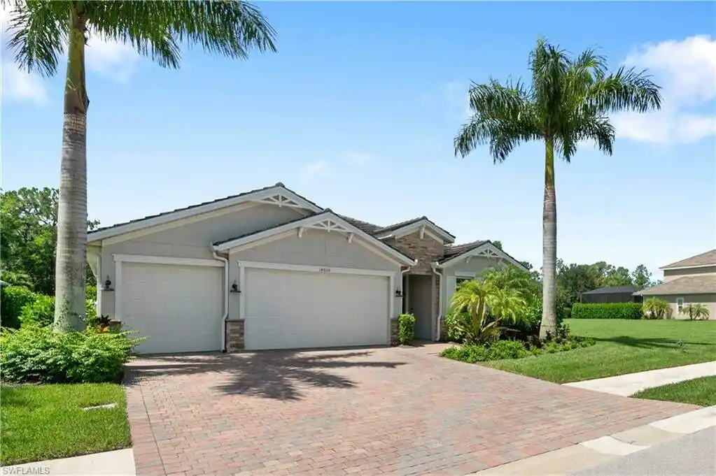 Prestigious Four Bedroom Residence in the Vibrant Naples Reserve Community