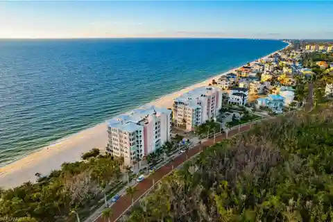 Direct Beachfront Penthouse with Sweeping Gulf Views
