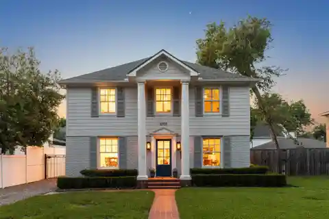 Beautifully Reimagined Home in Preston Hollow