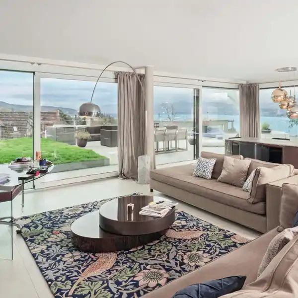LUXURY APARTMENT WITH PRIVATE GARDEN AND POOL