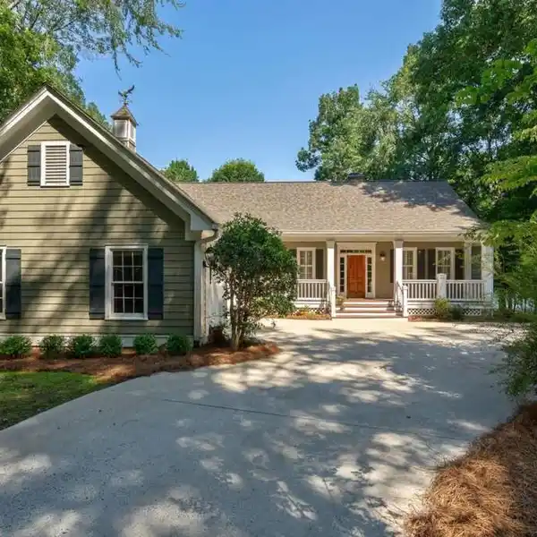 LAKE OCONEE ESTATE WITH PRIVATE DOCK AND LIFT