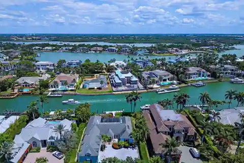 Classic Old Port Royal Property