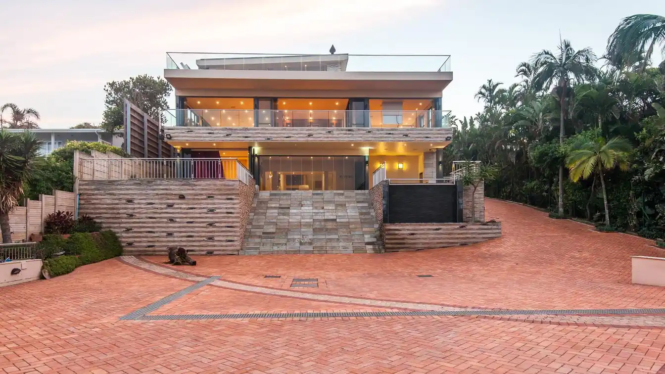 Architect-designed Home with Breathtaking Views