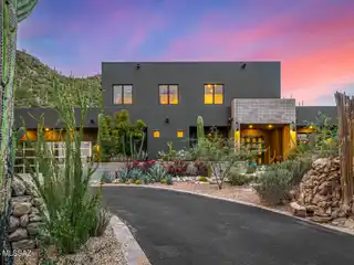 Refined Serenity in the Tortolita Mountains