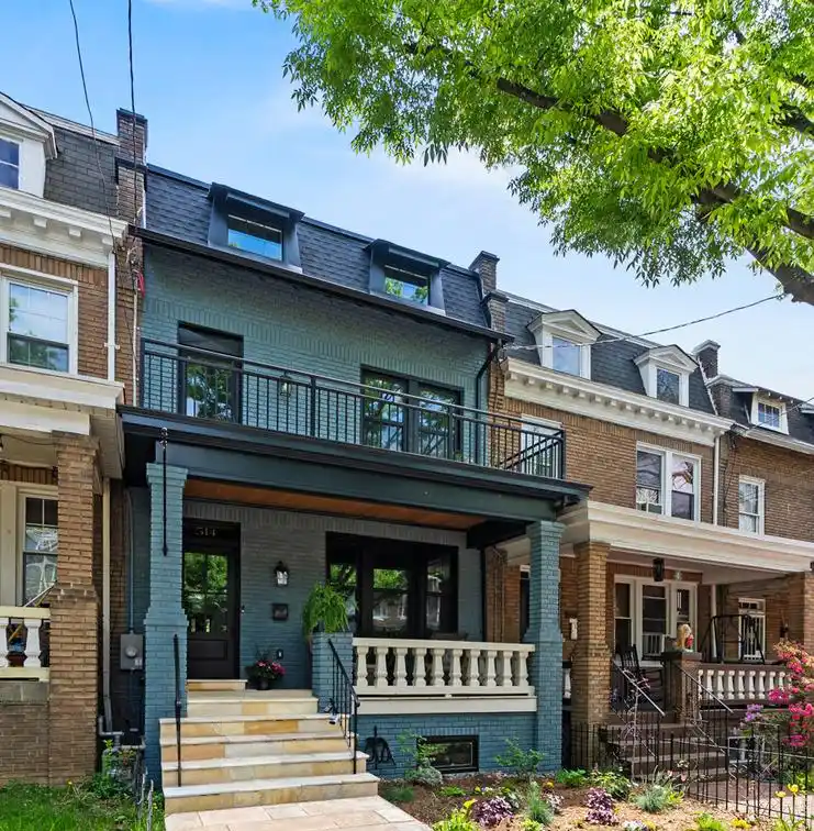 Timeless Petworth Rowhome