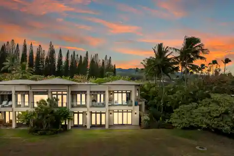 Unparalleled Beachfront Luxury at Coconut Grove Villas