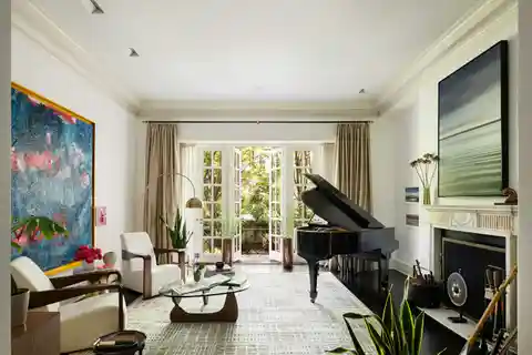 Historic Townhouse in Treadwell Farm