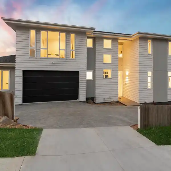 THOUGHTFULLY DESIGNED MODERN FAMILY HOME