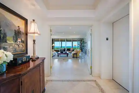 Rare Pelican Bay Cap Ferrat Gem