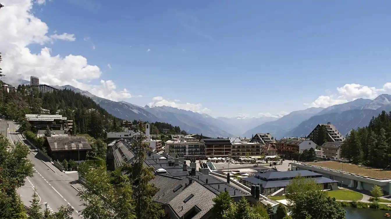 Magnificent Chalet with Breathtaking Views