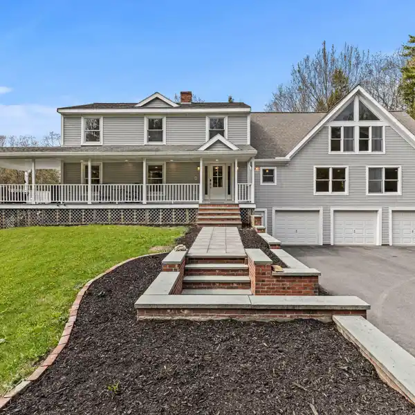 STUNNING MULTIGENERATIONAL ESTATE HOME ON THREE ACRES