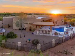 Luxurious Resort-Style Desert Living Home