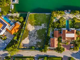 Canal-front Property in Exclusive Vista Del Mar