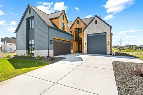Incredible Custom Build in Star River Ranch