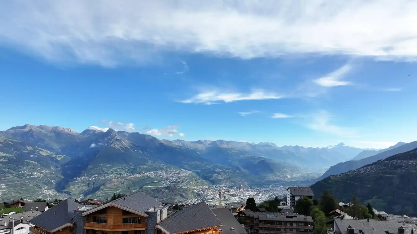Spacious Duplex Apartment in the Prime Nendaz Resort