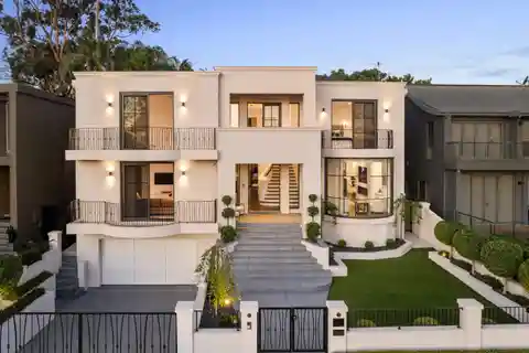 Remarkable Home Built to the Highest Standards