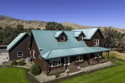 Tahoe Mountain-Style Living in Spring Valley