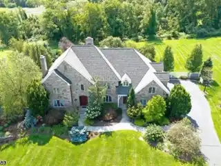 Private Cul-De-Sac Retreat with Saltwater Pool