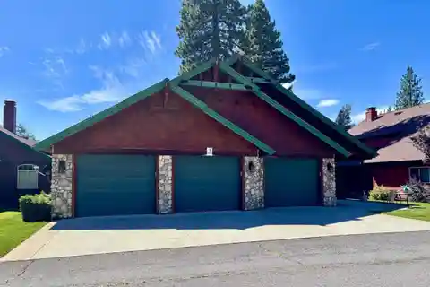 Bailey Creek Cottage Retreat by the Fairways