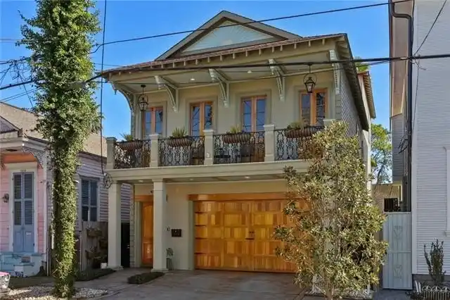 Thoughtfully Designed Single-family Home