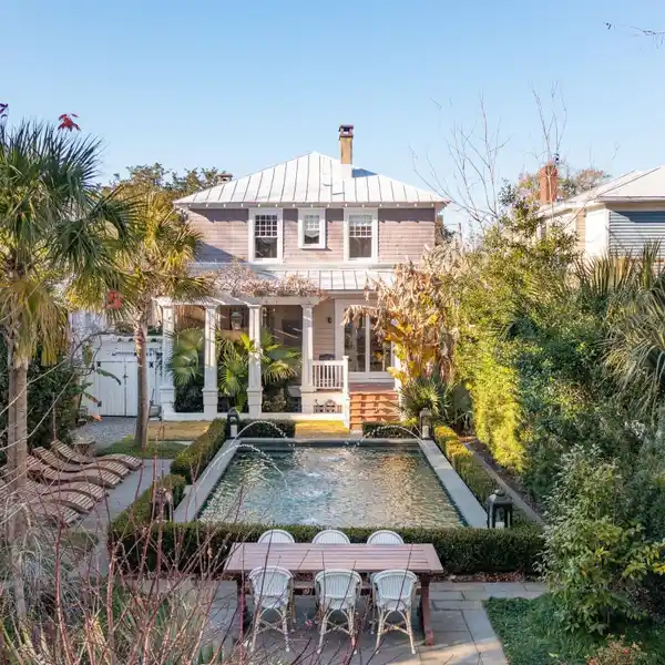 HISTORIC ELEGANCE MEETS MODERN LUXURY IN CHARLESTON