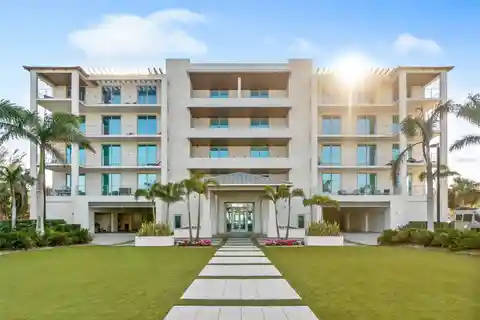 Modern Elegance with Coastal Serenity