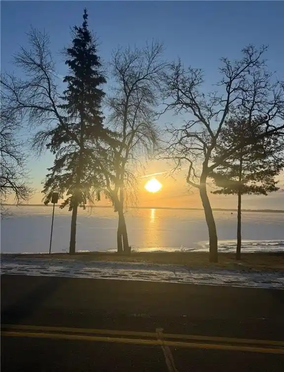 Desirable Building Lot with Sandy Shore on Green Lake