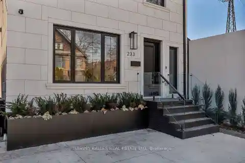 Renovated Residence in the Republic of Rathnelly