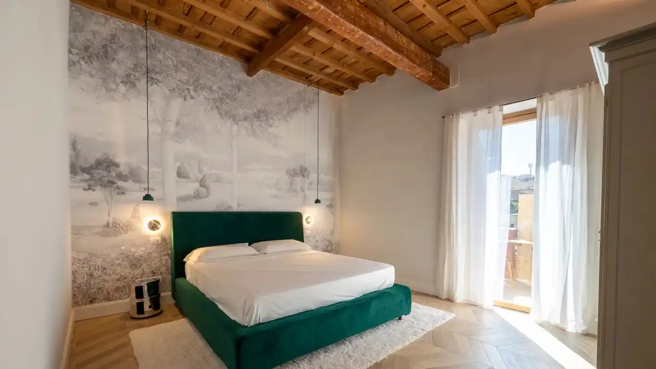 Spacious Three Bedroom Residence Offering Contemporary Luxury