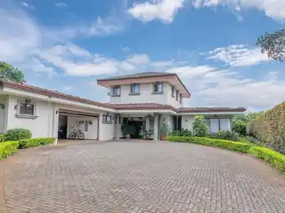 Classic Spanish Style Residence in Alajuela