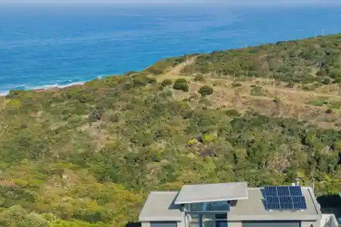Off-Grid Luxury Living with Sea Views