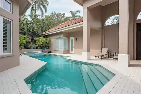 Meticulously Maintained Custom Home in Gordon Drive Estates