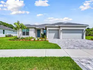 New Home in Premier Divosta Commty