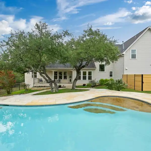 PRIVATE SANCTUARY IN COVETED BEE CAVE