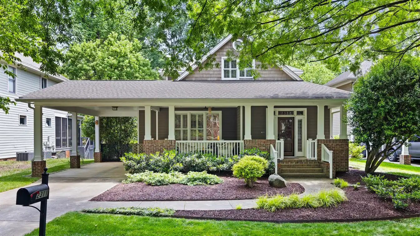Lovely Home in a Beautiful Neighborhood