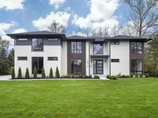 Exquisite New Construction Contemporary Home