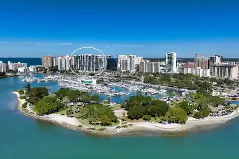 Elegant 11th-Floor Residence