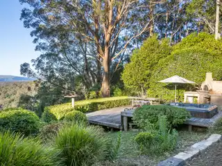 Modern Home with Amazing Views