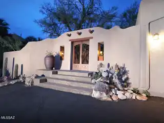 Desert Oasis in Prestigious Redington Ranch