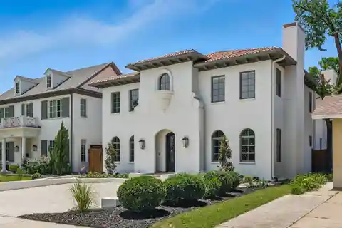 Rustic Charm Meets Modern Luxury Living