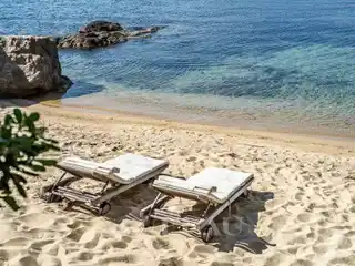 Delightful Property with a Private Beach