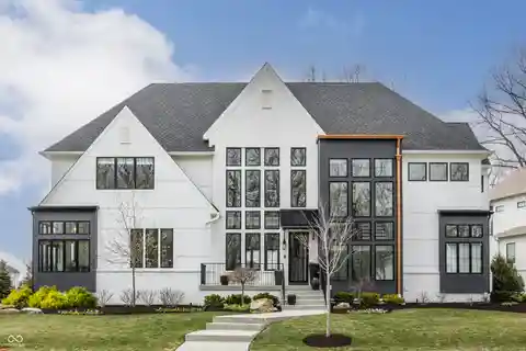 Extraordinary Home in Coveted Holliday Farms
