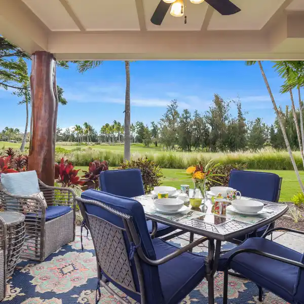 GROUND FLOOR VILLA WITH GOLF COURSE VIEWS