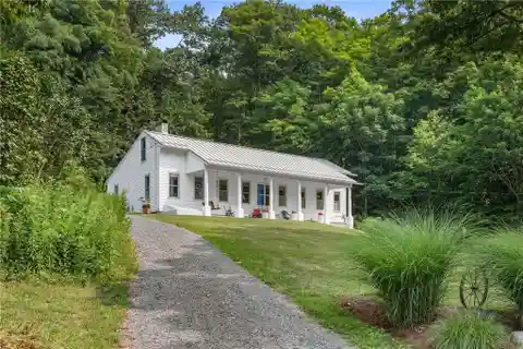 Soulful and Light-Filled Haven