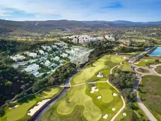 Opulent New Four-Bedroom Villa