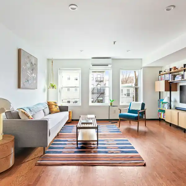 FORT GREENE DUPLEX WITH PARKING