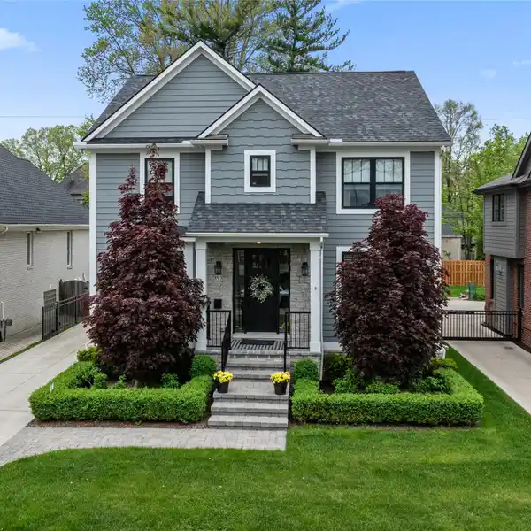 TURNKEY NEWER CONSTRUCTION IN THE TRIANGLE DISTRICT